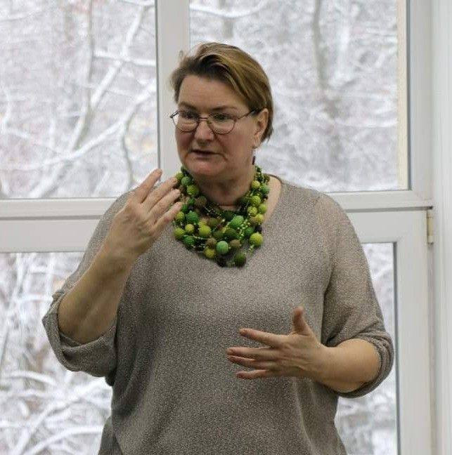 Перша лекція в рамках проєкту “Коло Дій 2.0”: «Відновлення після полону: система реінтеграції» для родин полонених, зниклих безвісти, загиблих і звільнених із полону захисників України